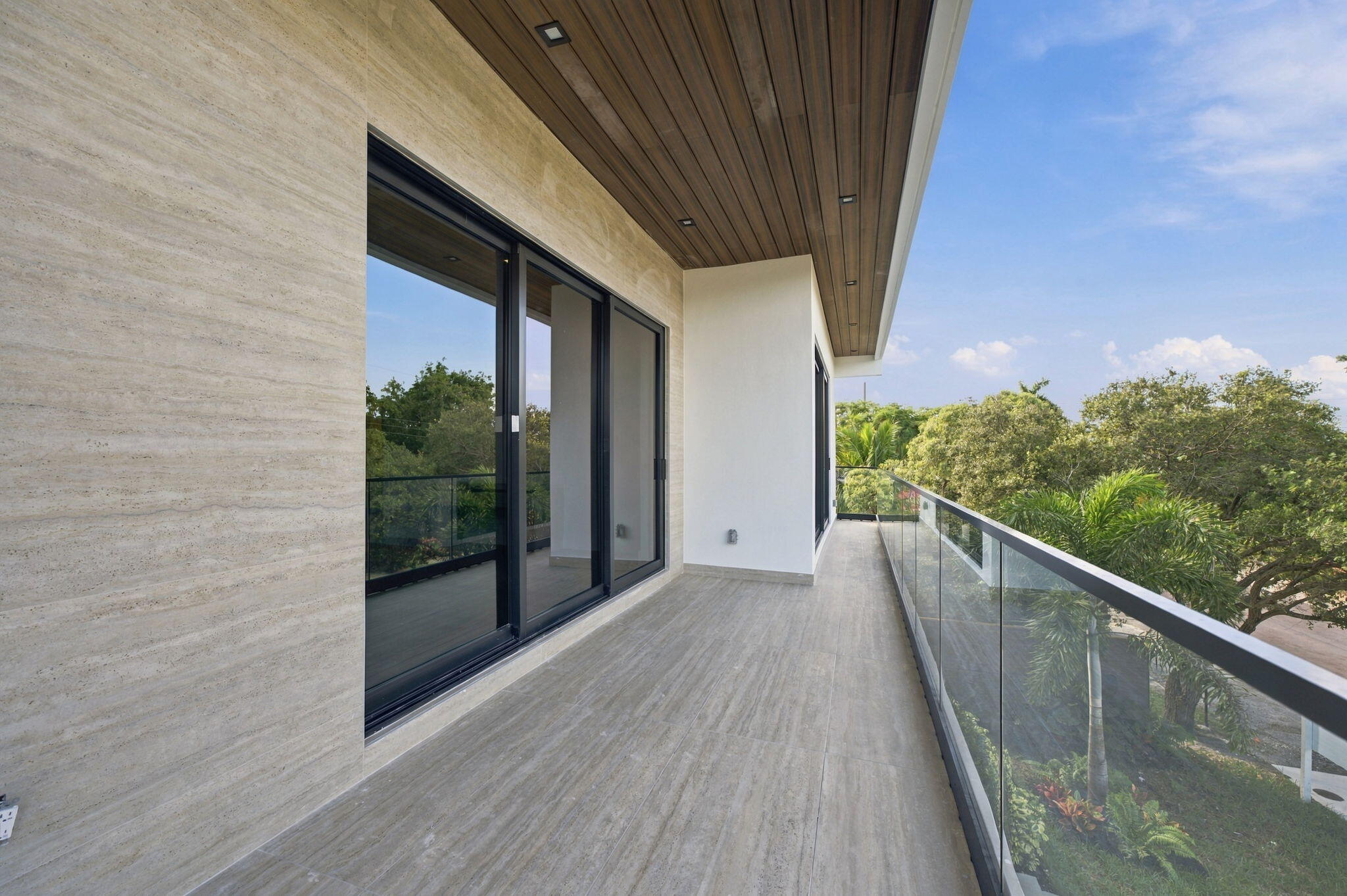 40-web-or-mls-624-sw-8th-ave