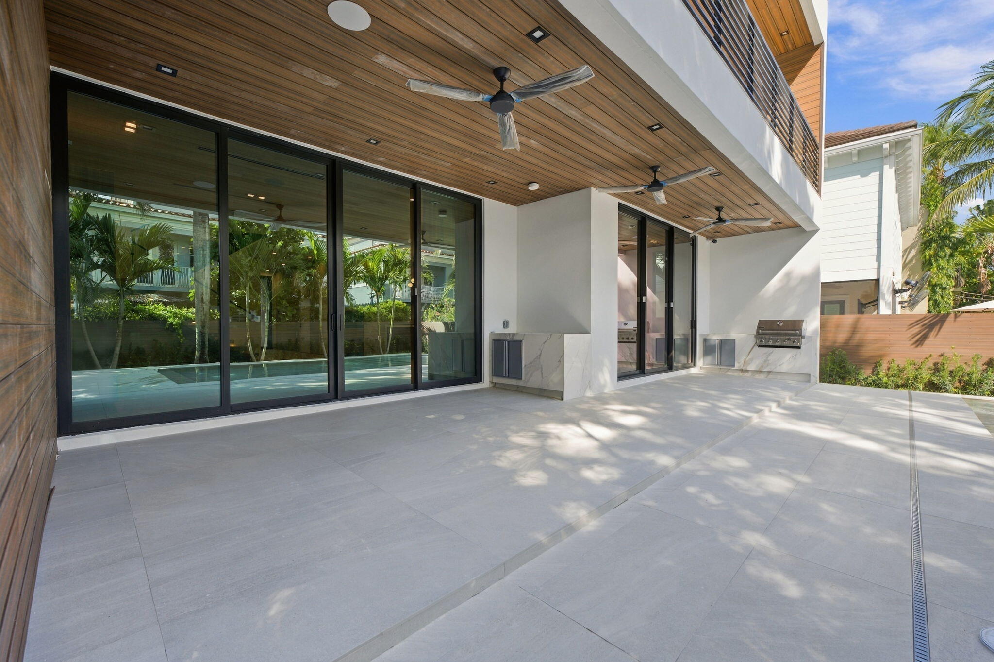 42-web-or-mls-624-sw-8th-ave