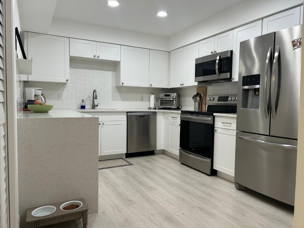 16325 Golf Club Road, #109, Weston, FL 33326 16325 Golf Club Road, #109, Weston, FL 33326
