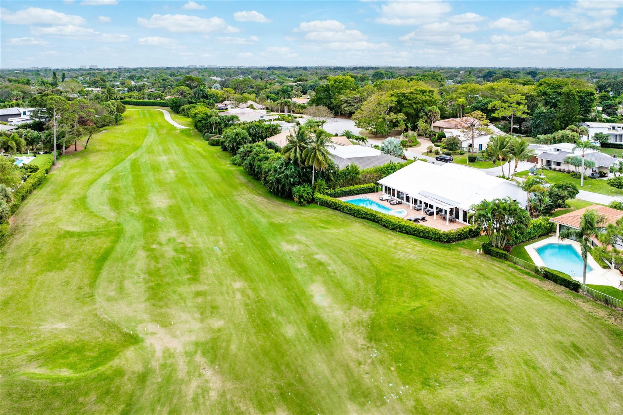 4877 Pineview Circle, Delray Beach, FL 33445