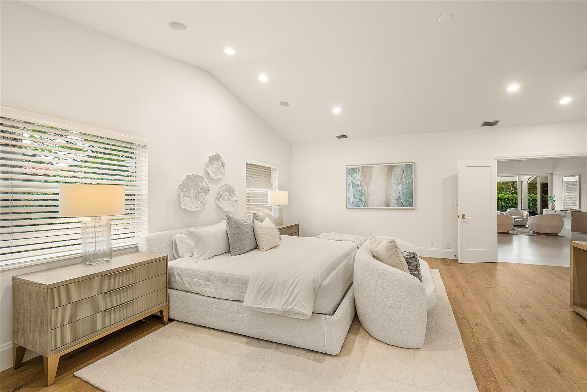 4877 Pineview Circle, Delray Beach, FL 33445