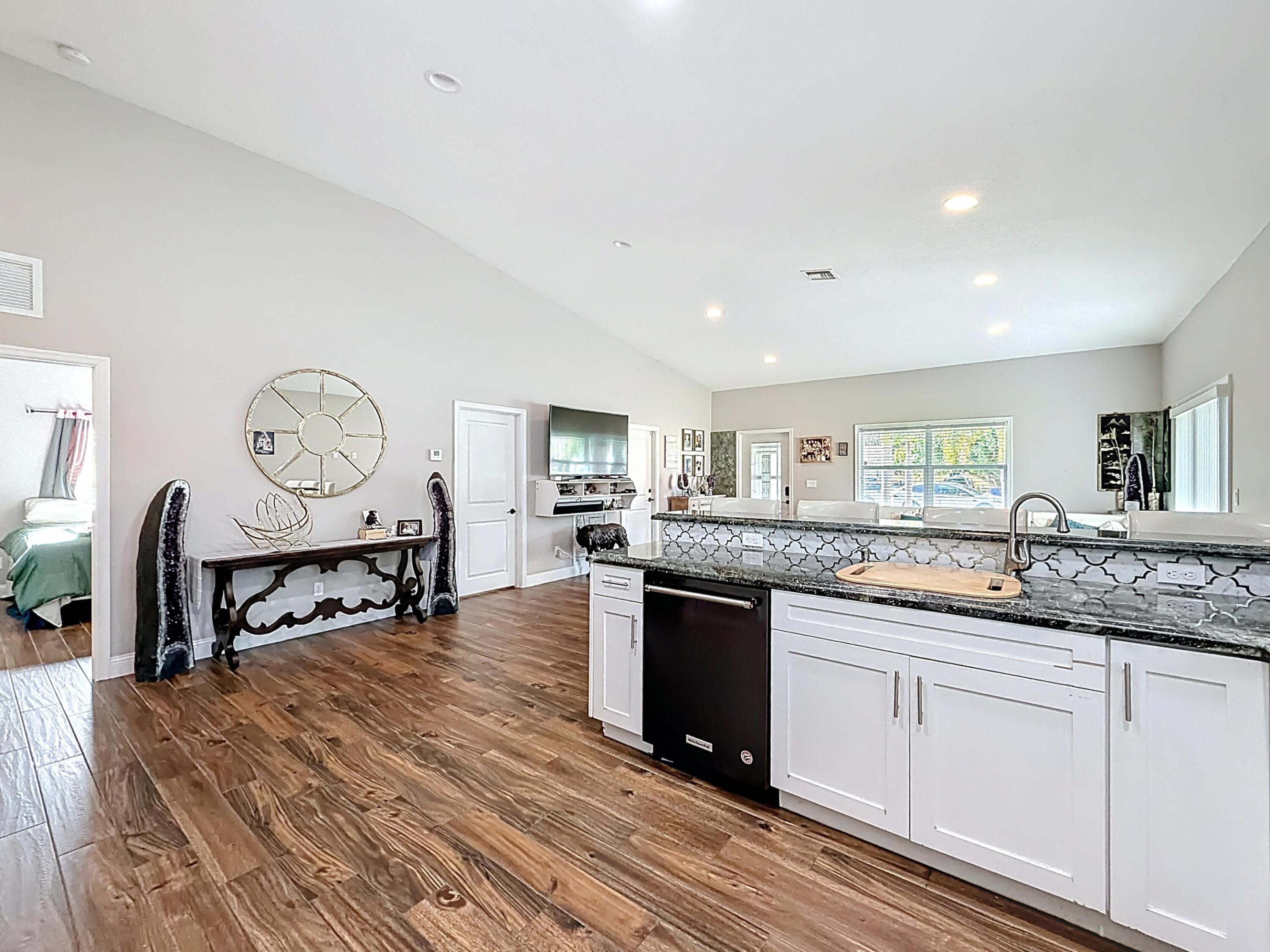 2643 Kentucky Street-29