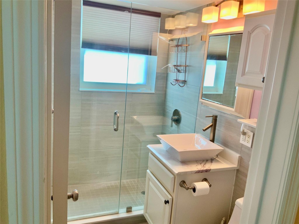 700 Bayshore Drive, #13, Fort Lauderdale, FL 33304
