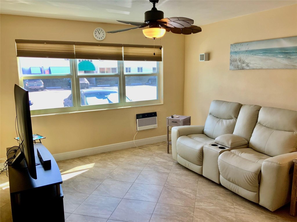 700 Bayshore Drive, #13, Fort Lauderdale, FL 33304