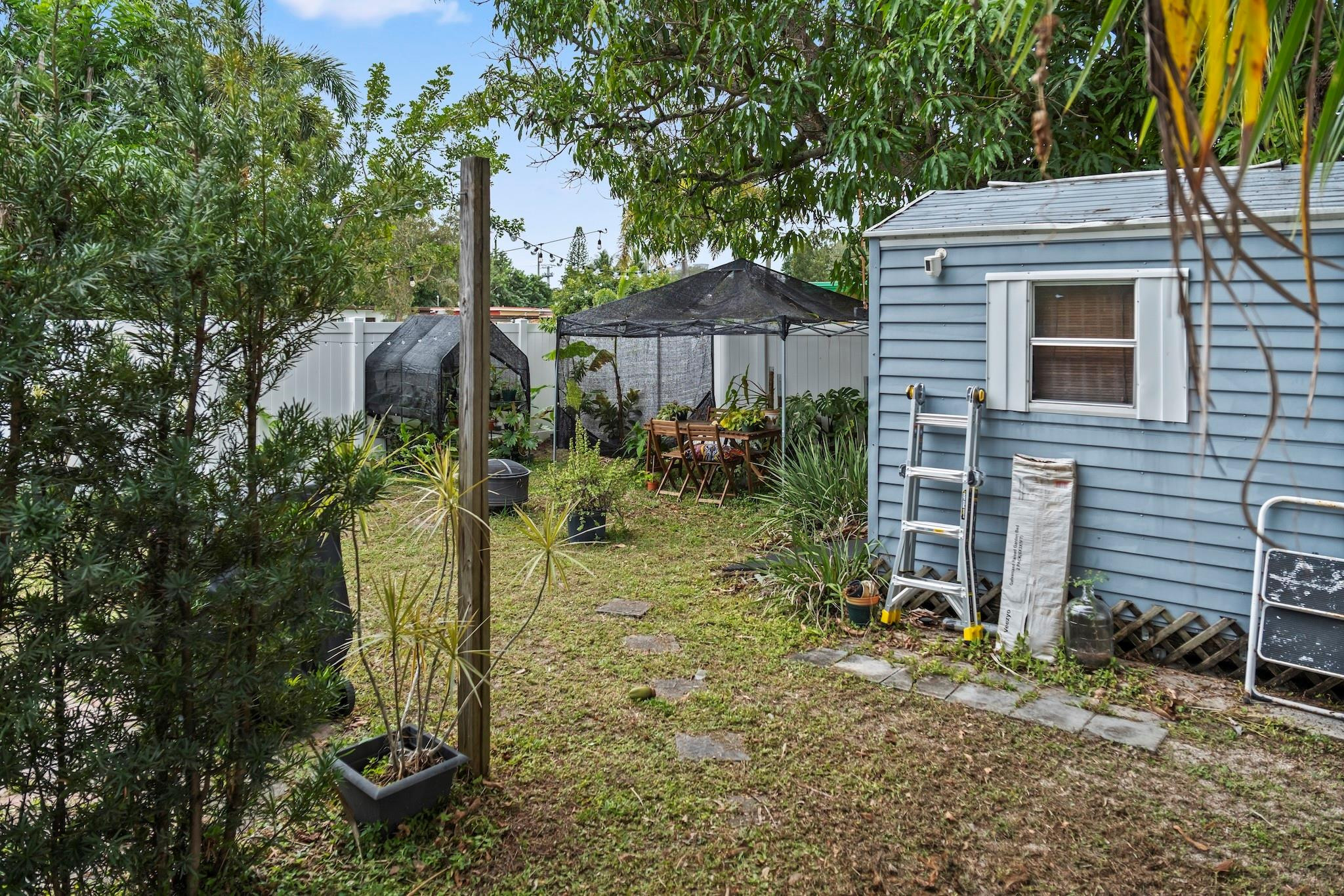 5829 Hayes Street, Hollywood, FL 33021