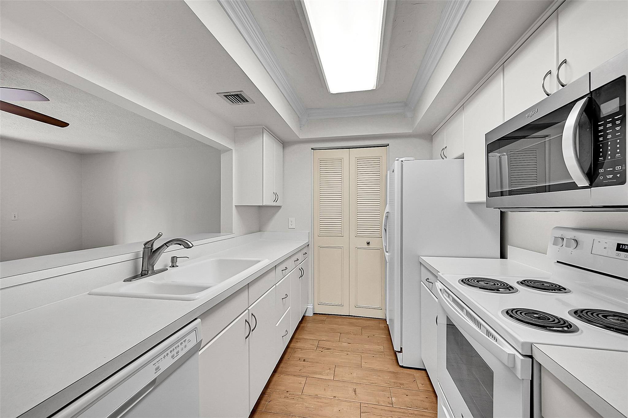 Kitchen Kitchen