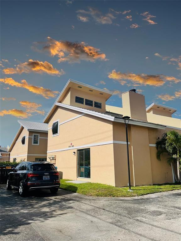3947 Coral Springs Drive, #22, Coral Springs, FL 33065