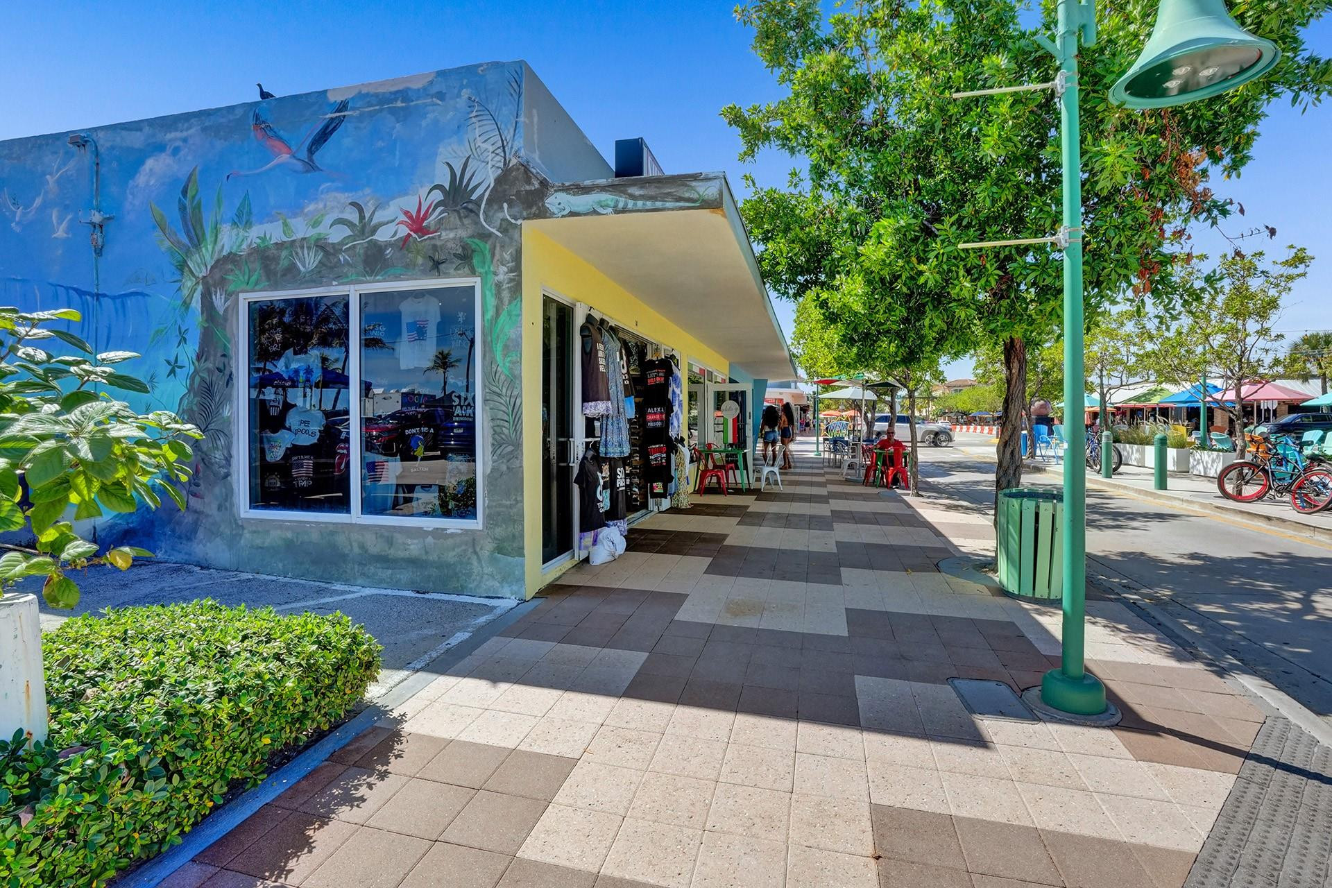 260 Allenwood Drive, Lauderdale By The Sea, FL 33308