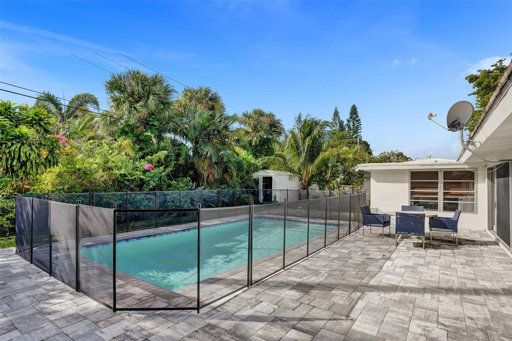 260 Allenwood Drive, Lauderdale By The Sea, FL 33308