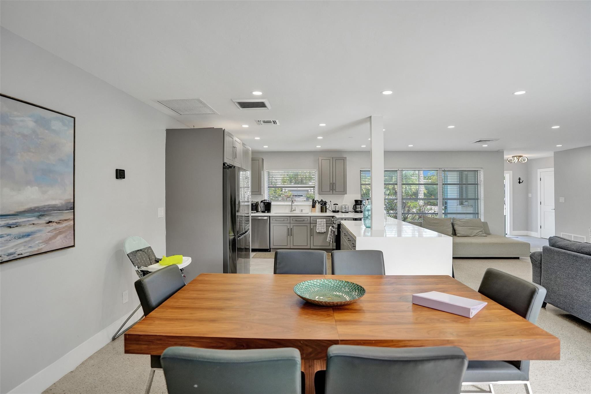 260 Allenwood Drive, Lauderdale By The Sea, FL 33308