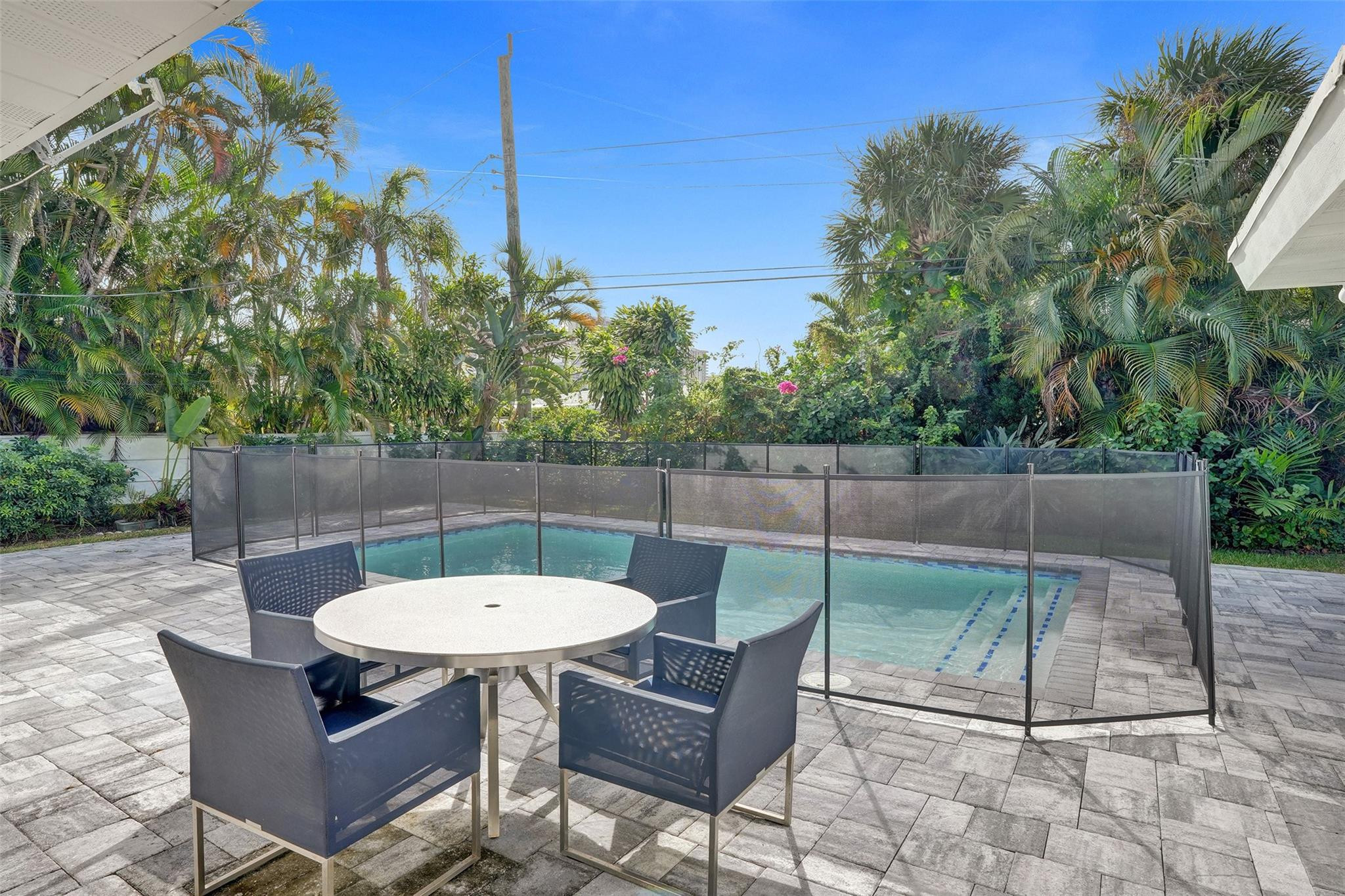 260 Allenwood Drive, Lauderdale By The Sea, FL 33308