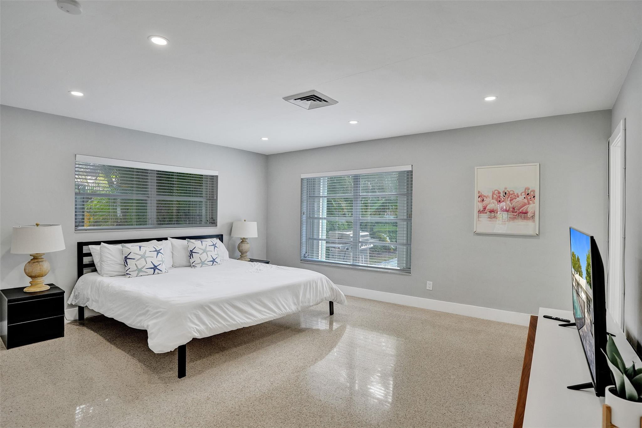 260 Allenwood Drive, Lauderdale By The Sea, FL 33308