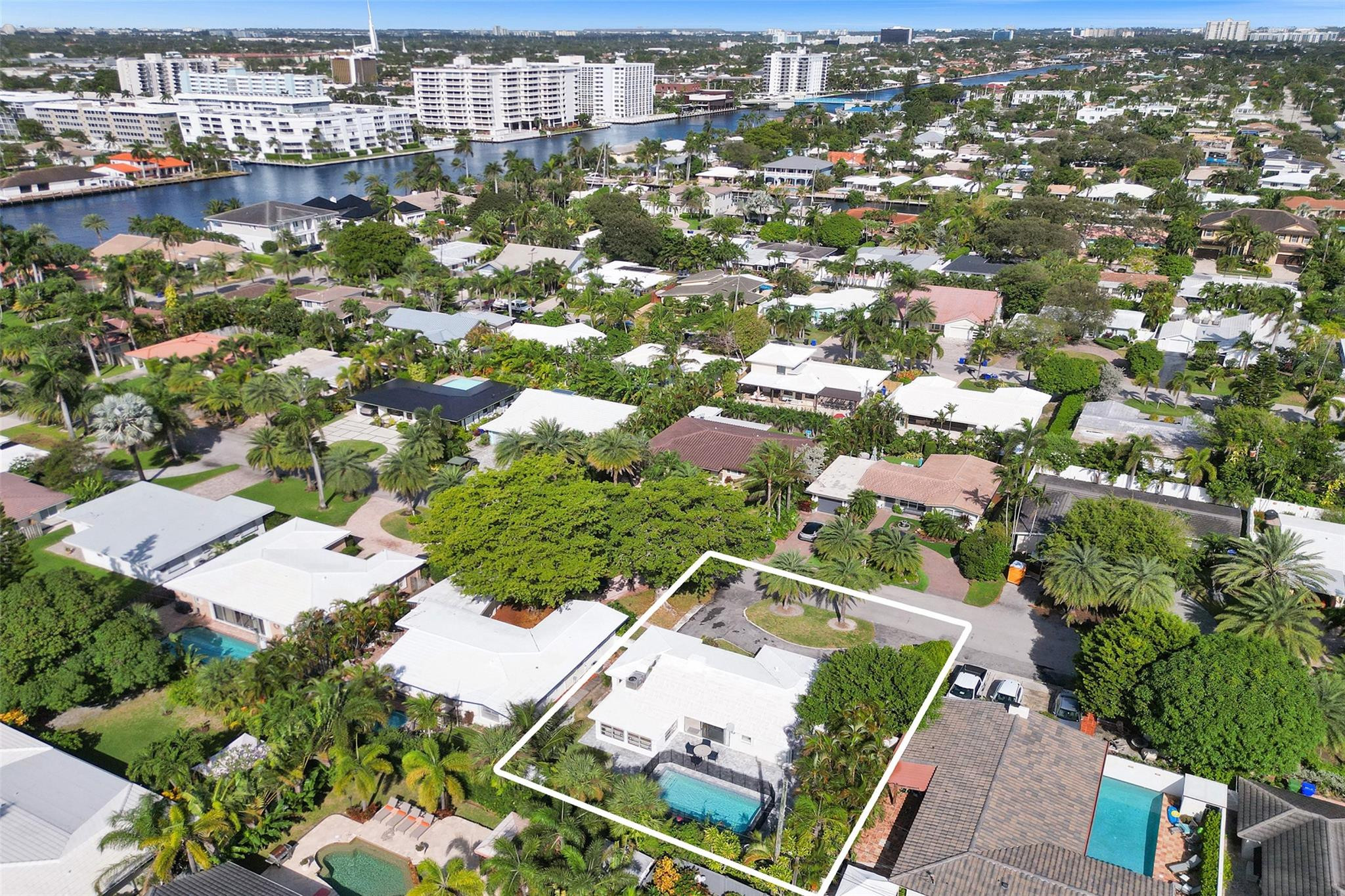 260 Allenwood Drive, Lauderdale By The Sea, FL 33308