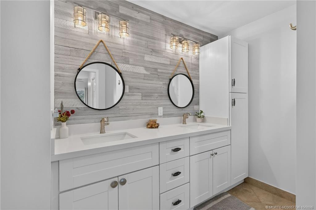 Photo 35