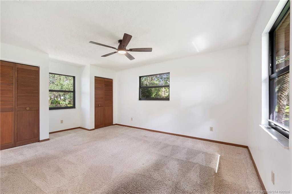 3rd bedroom with access to hall bath.