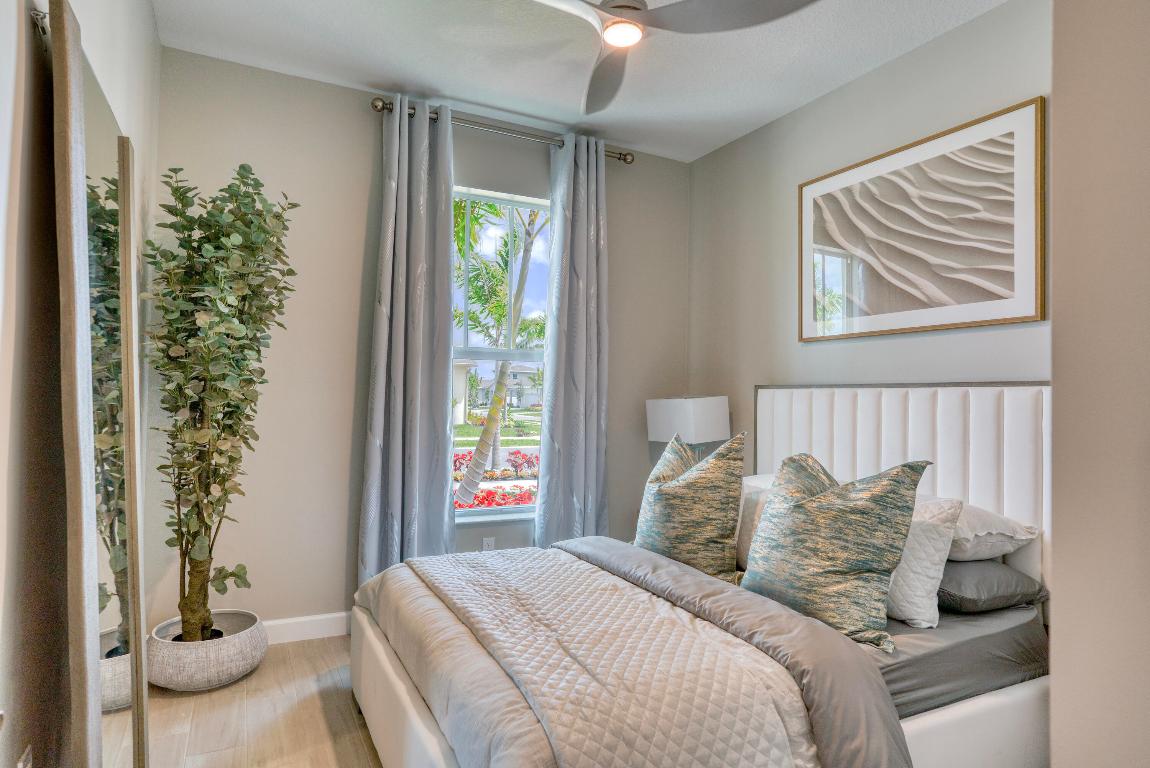 5696 Spacious Skies Way, Delray Beach, FL 33484