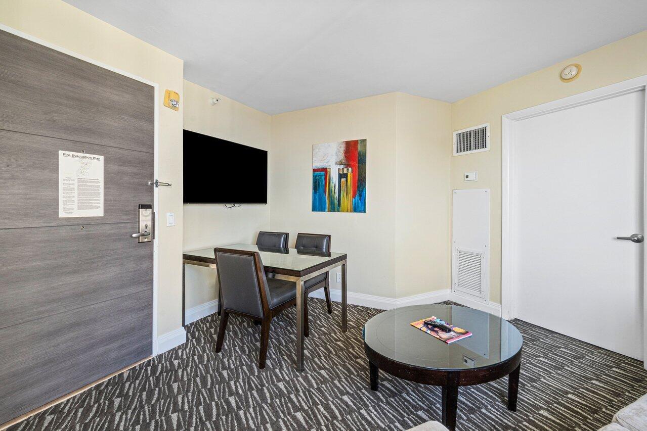 005-2670EastSunriseBoulevard-FortLauderd