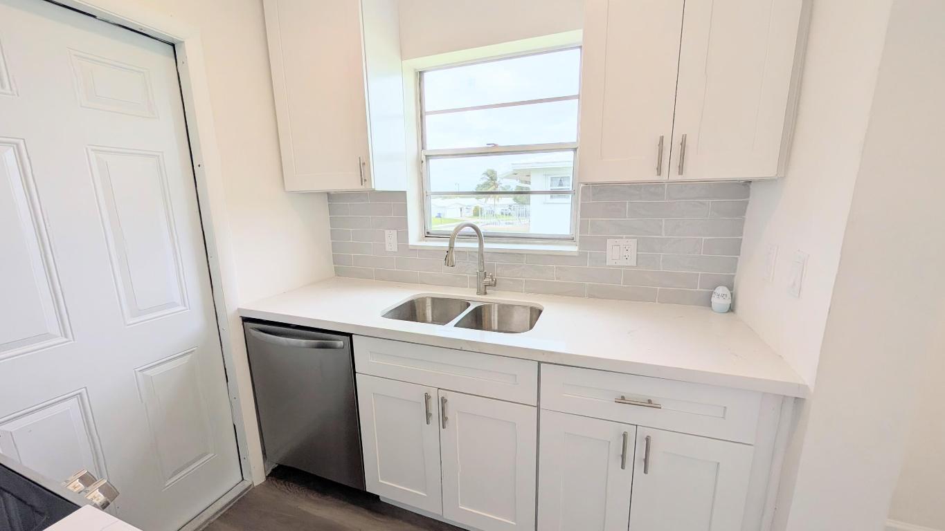 2800 W Golf Boulevard, #219, Pompano Beach, FL 33064