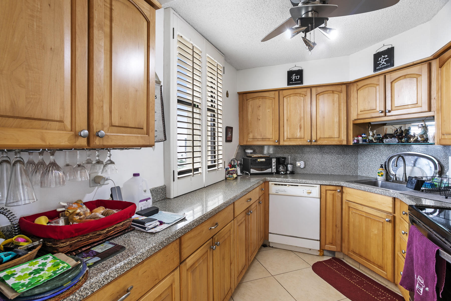 136 Lakeshore Drive, #1010, North Palm Beach, FL 33408