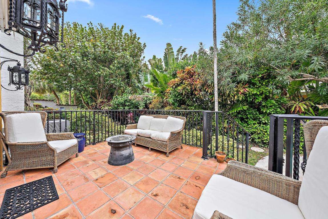 325 Seaspray Avenue, Palm Beach, Palm Beach, FL 33480