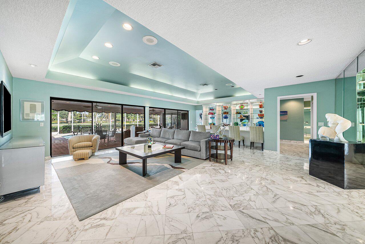 4705 Tree Fern Drive, Delray Beach, FL 33445
