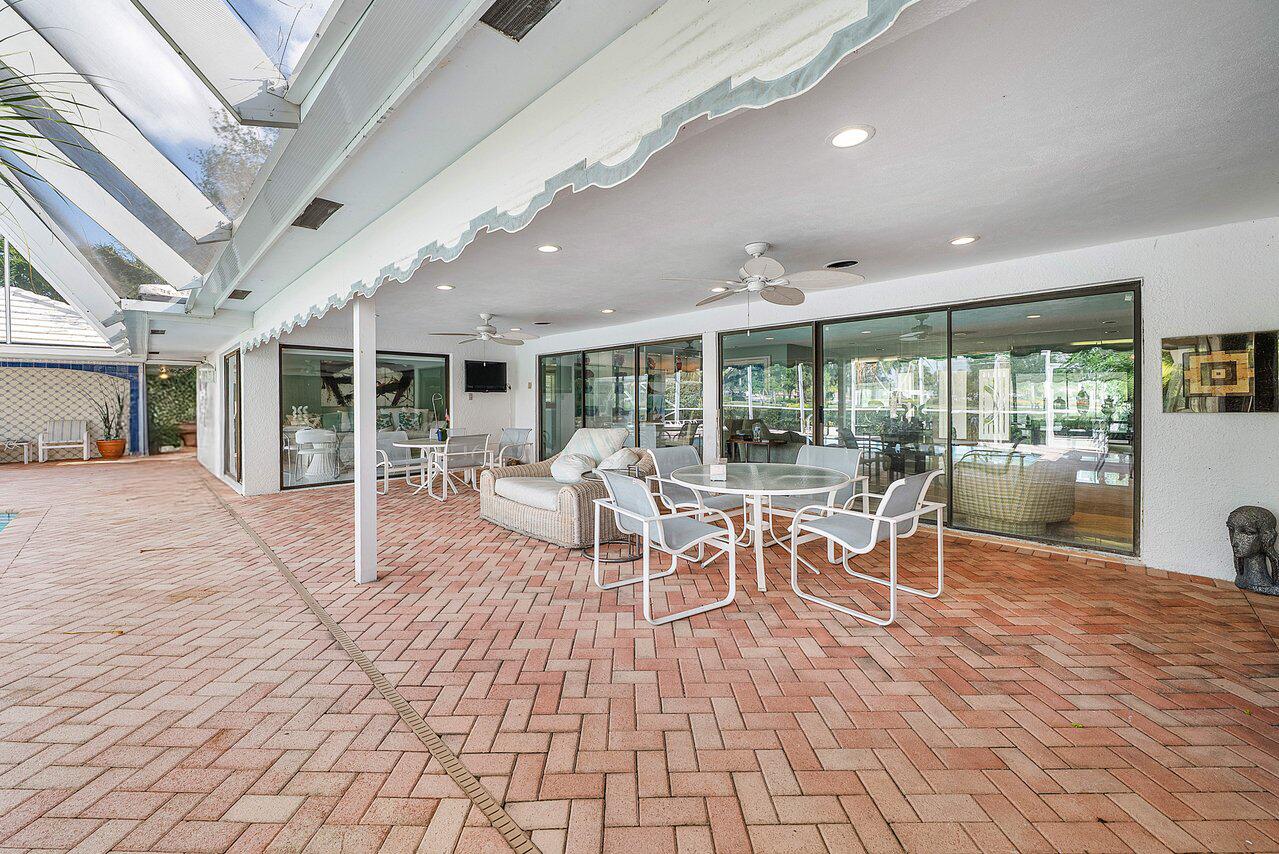 4705 Tree Fern Drive, Delray Beach, FL 33445