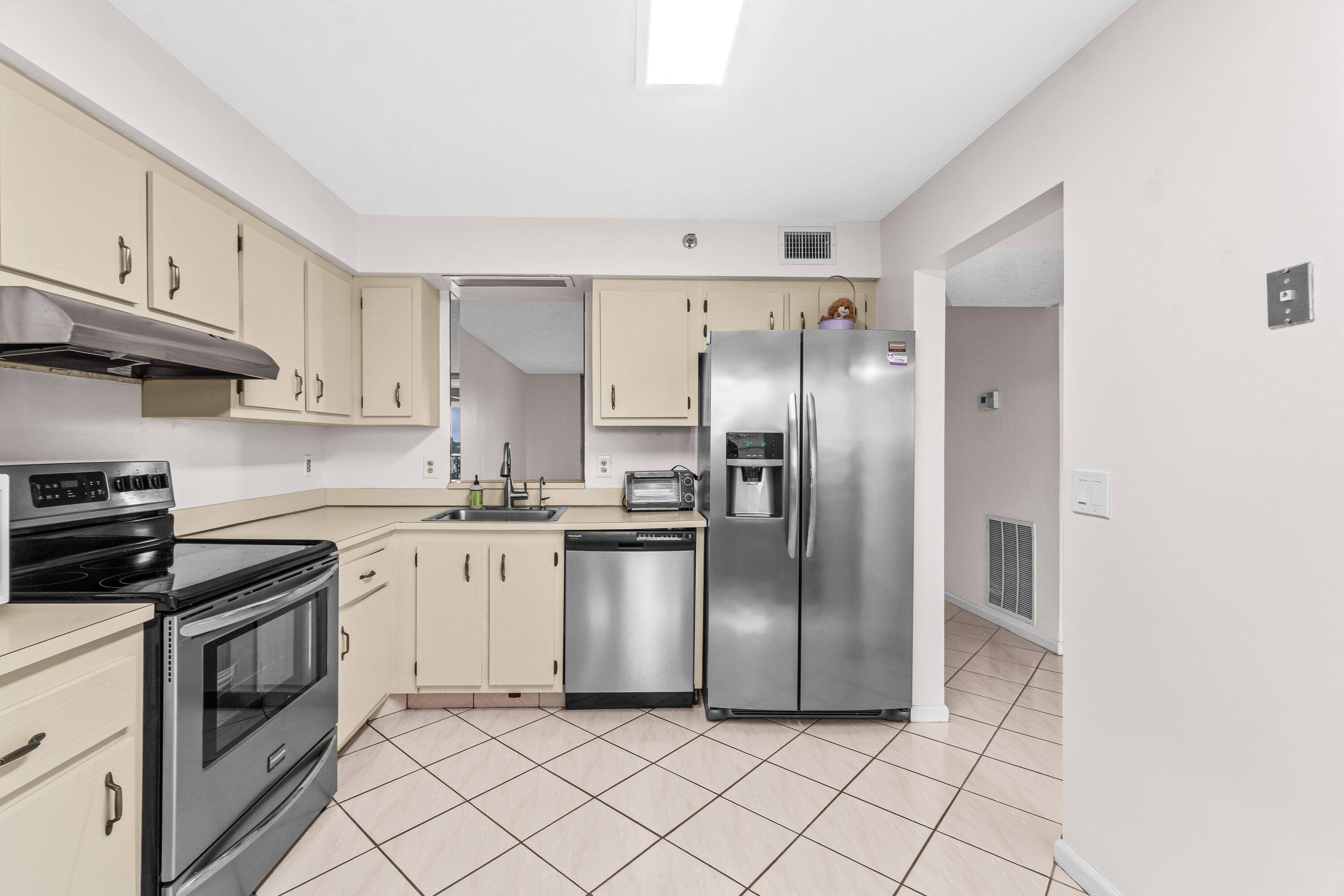 14623 Bonaire Boulevard, #608, Delray Beach, FL 33446