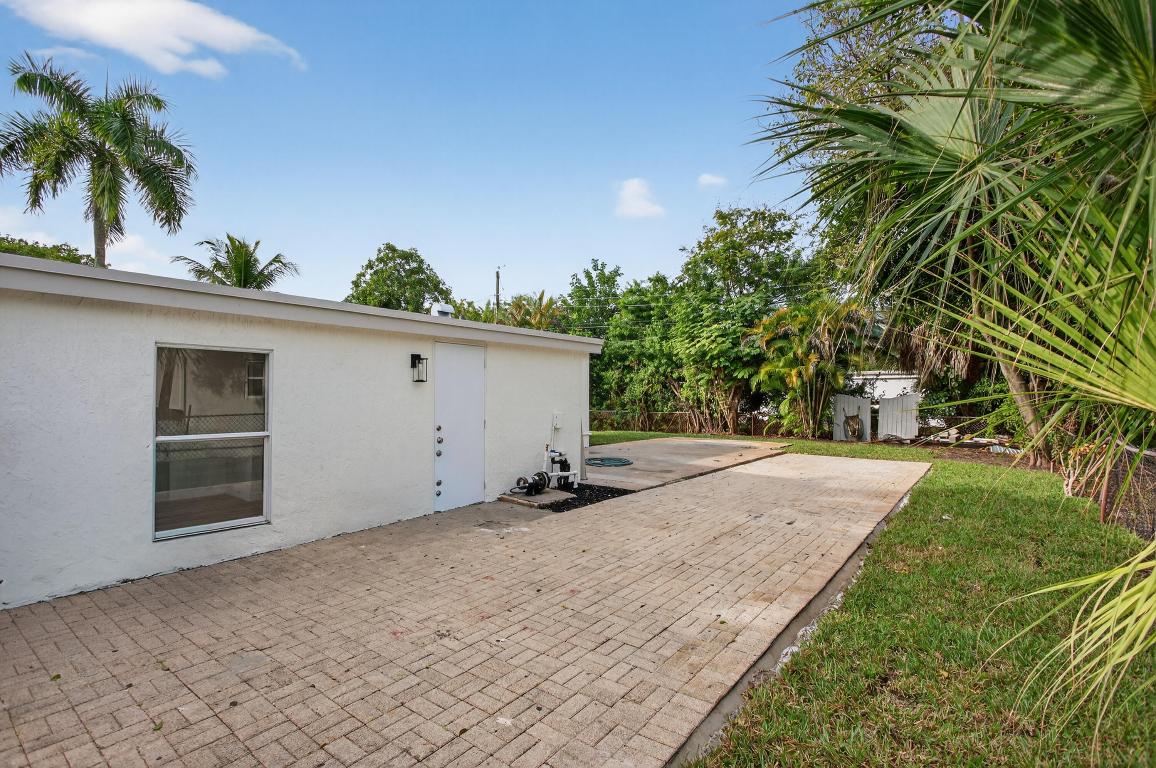 5183 NE 15th Avenue, Pompano Beach, FL 33064