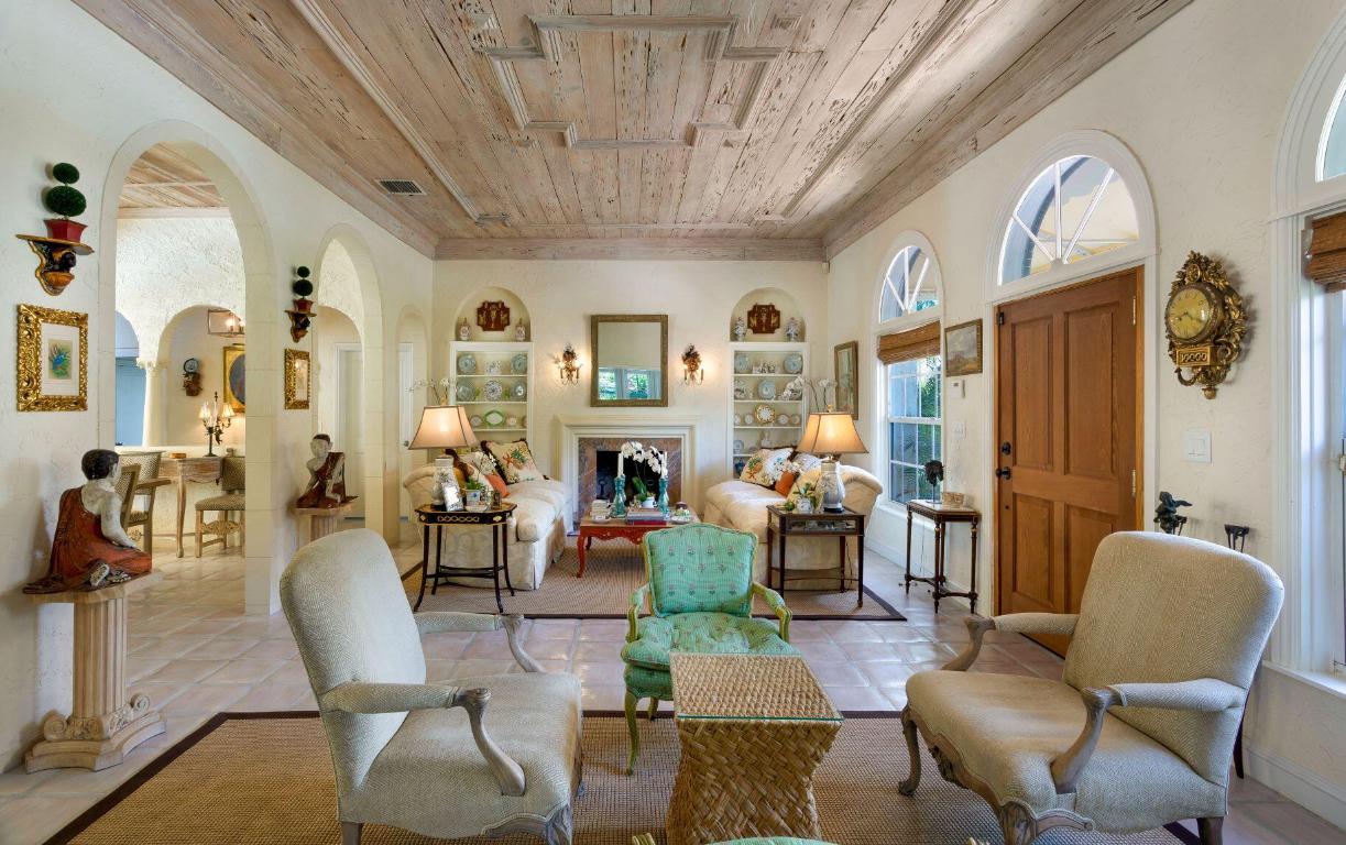 4210 Washington Road, West Palm Beach, West Palm Beach, FL 33405