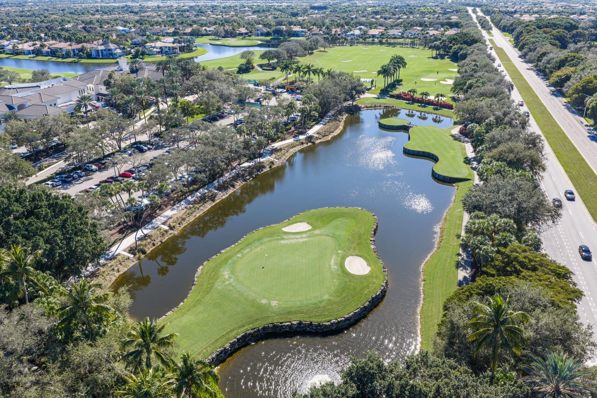 Island Hole Golf