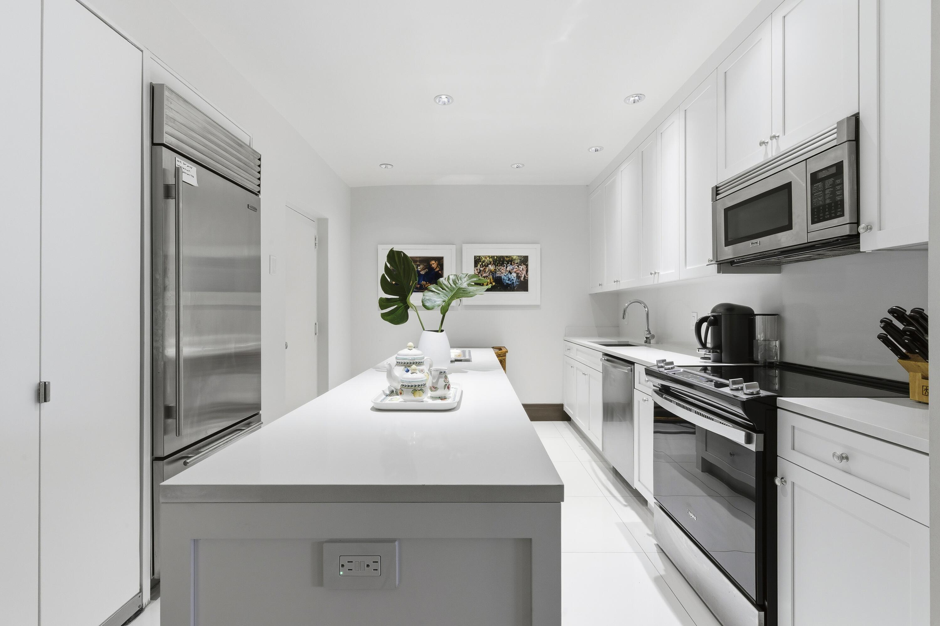 2275_S_Ocean_Blvd_207N_PB_007