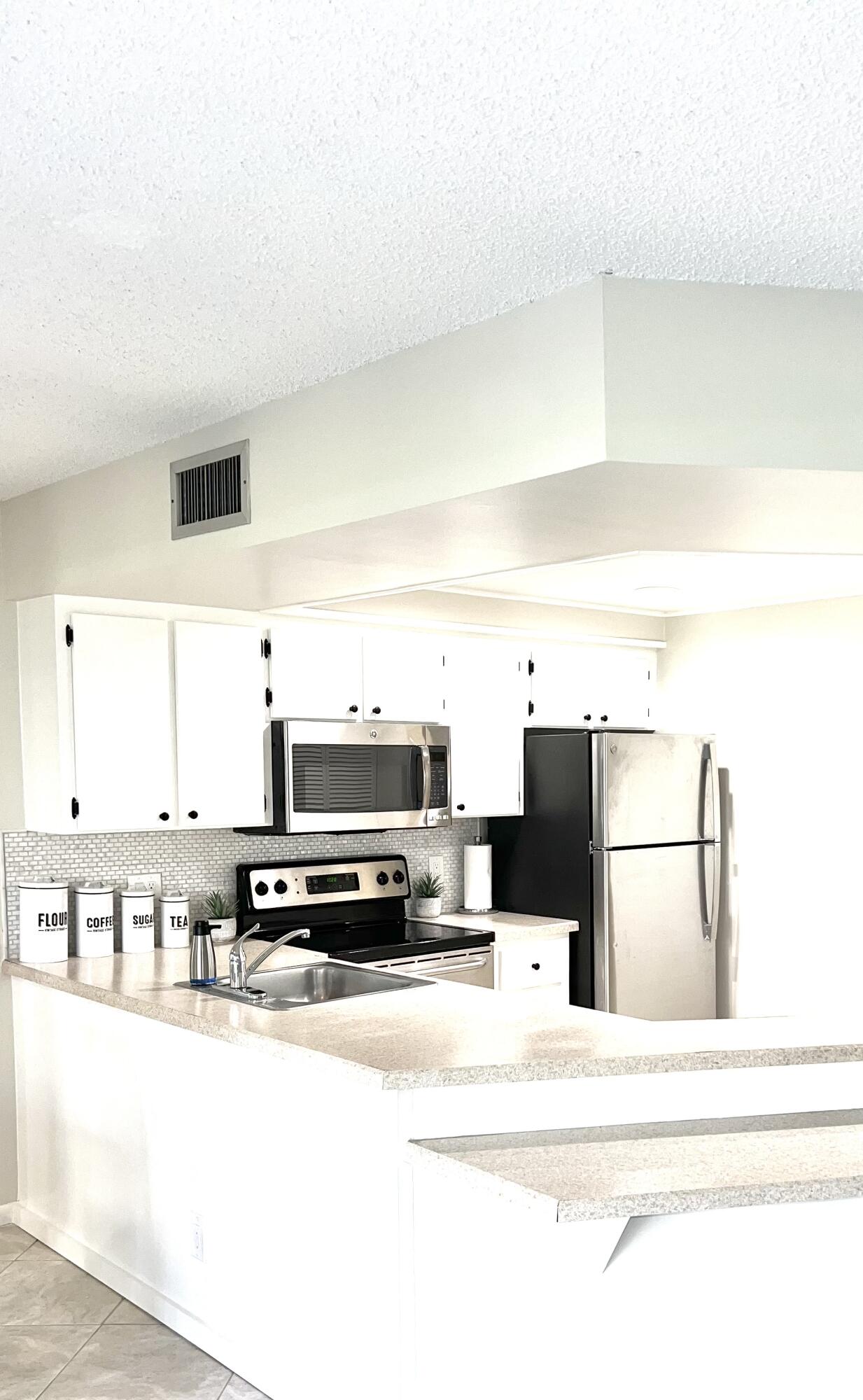 1605 S Us Highway 1, #A106, Jupiter, FL 33477