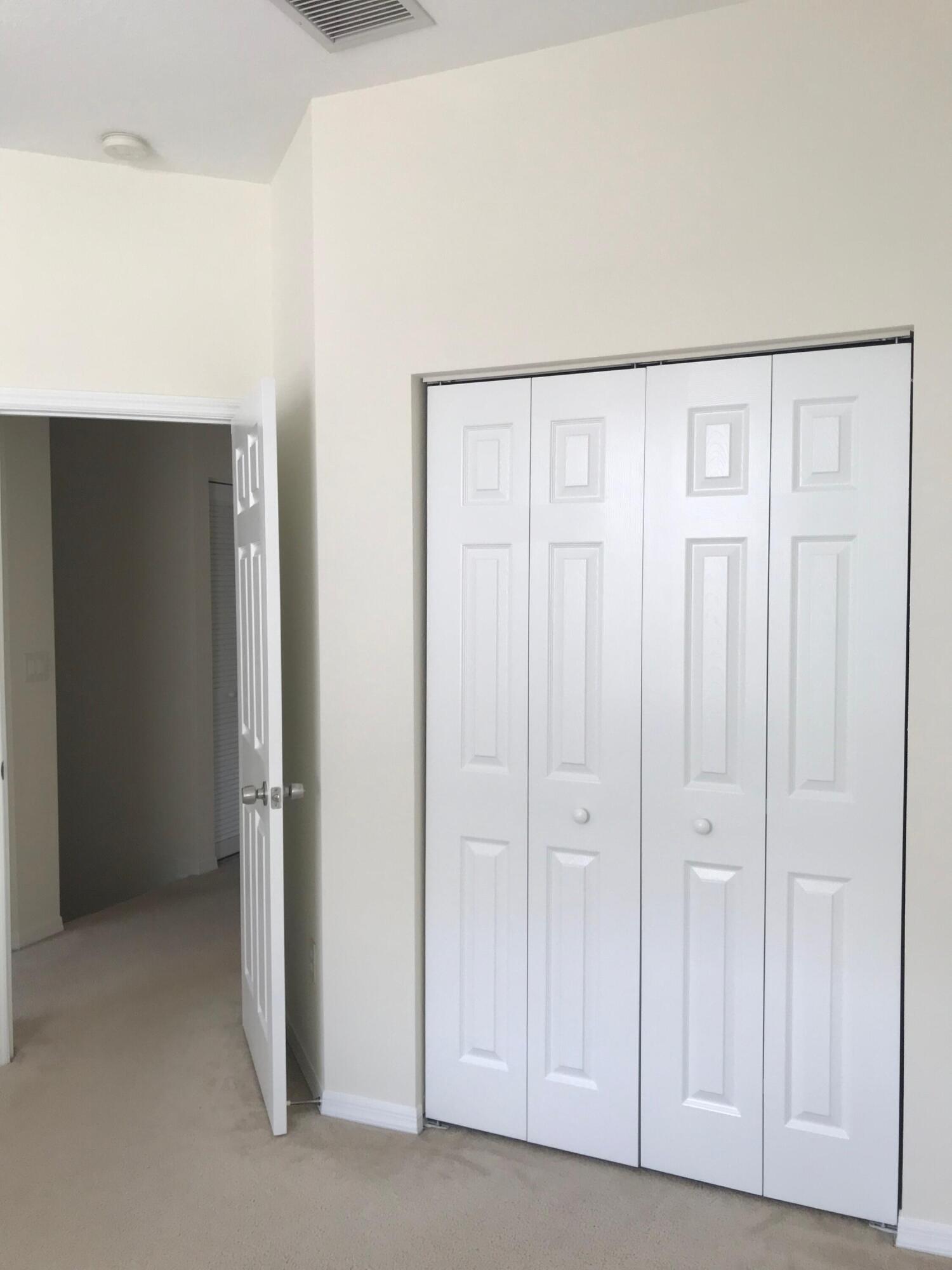 141 E Thatch Palm Circle, Jupiter, Jupiter, FL 33458