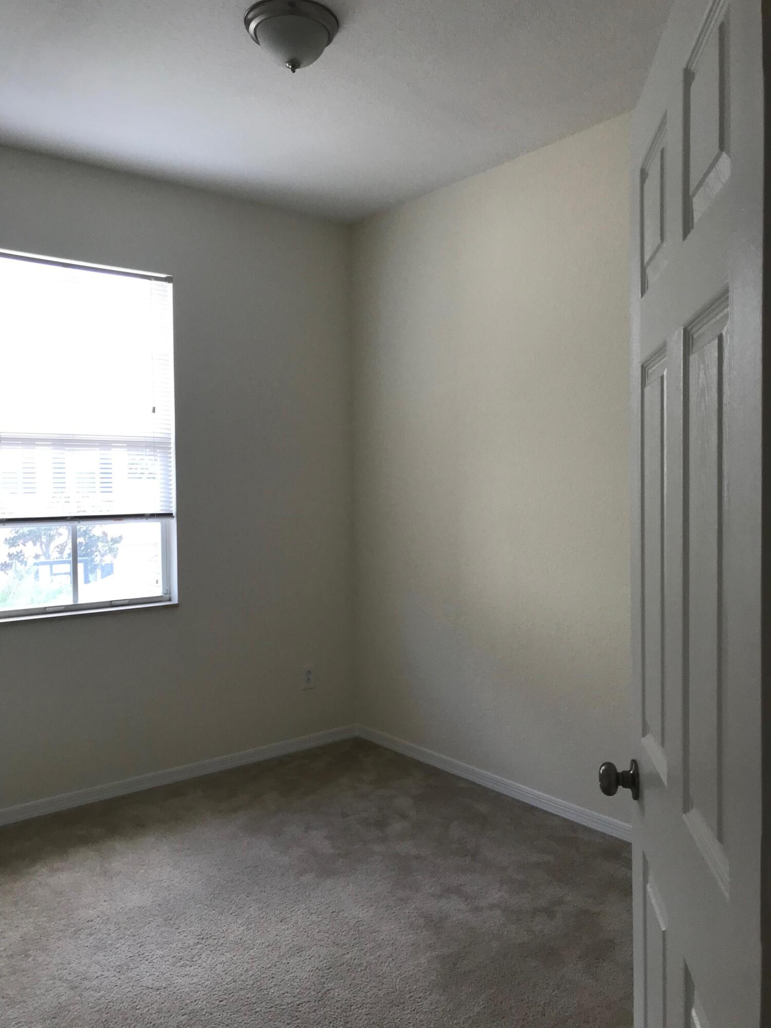 141 E Thatch Palm Circle, Jupiter, Jupiter, FL 33458