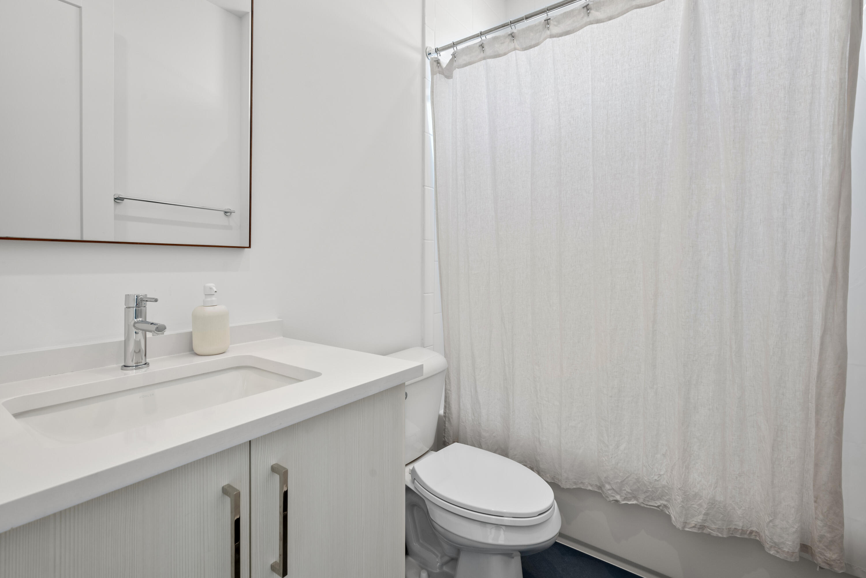 Ensuite Bathroom 5