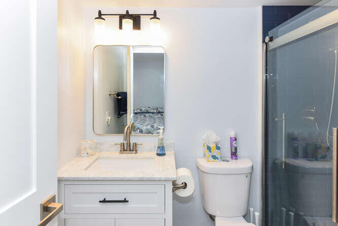 1605 US1 Apt E103 Jupiter FL-small-021-0