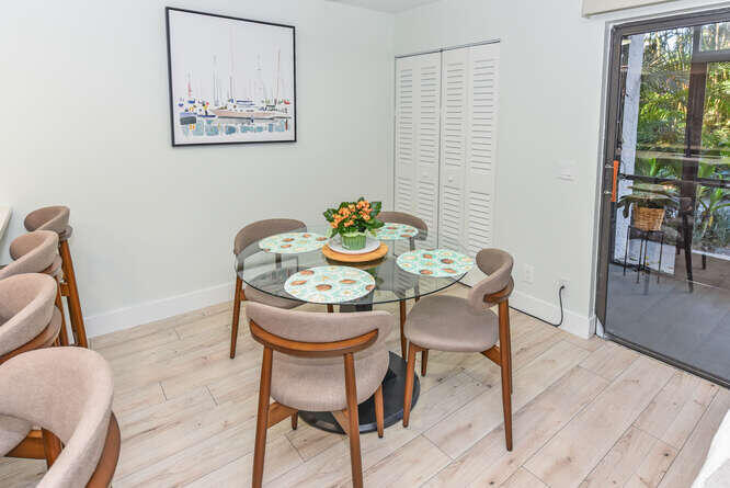 1605 US1 Apt E103 Jupiter FL-small-006-0