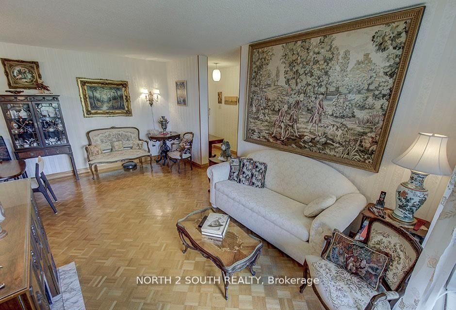 175 Hilda Avenue, #511, Toronto C, Toronto ON M2M 1V8