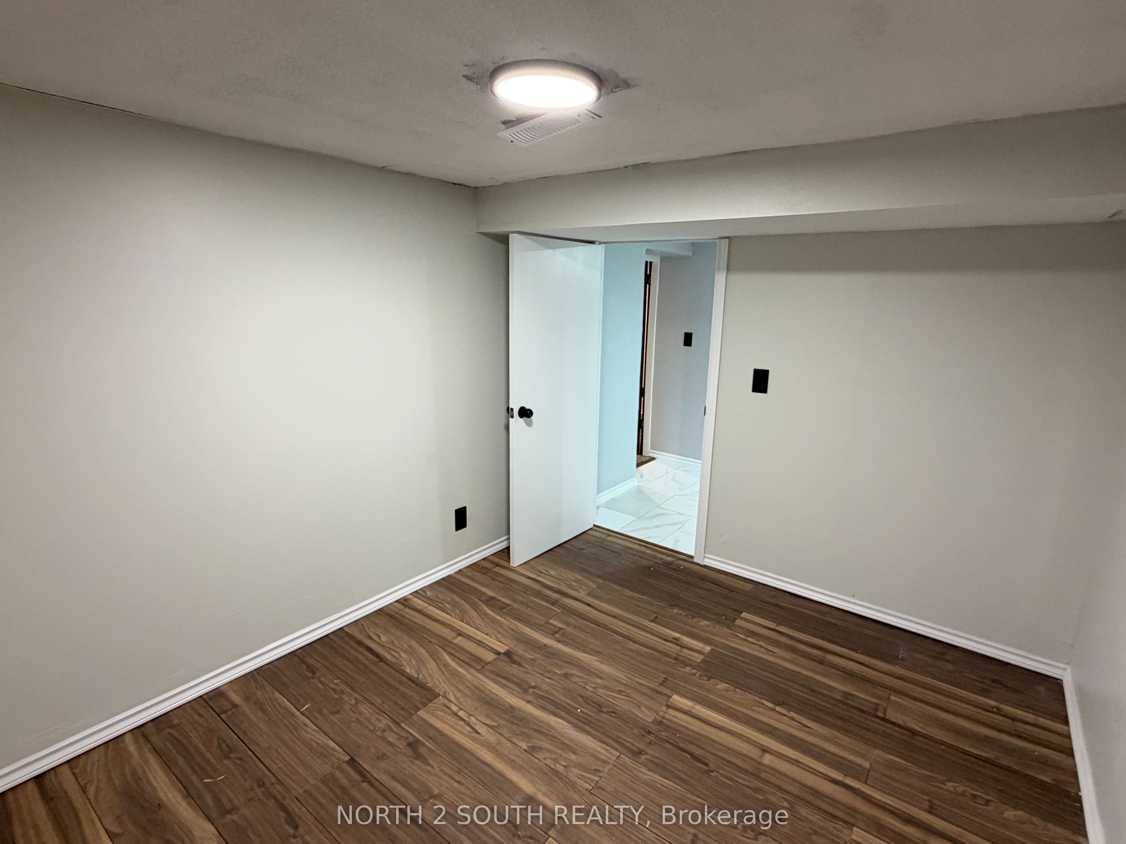 998 Warden Avenue, #Lower, Toronto E, Toronto ON M1R 2P1