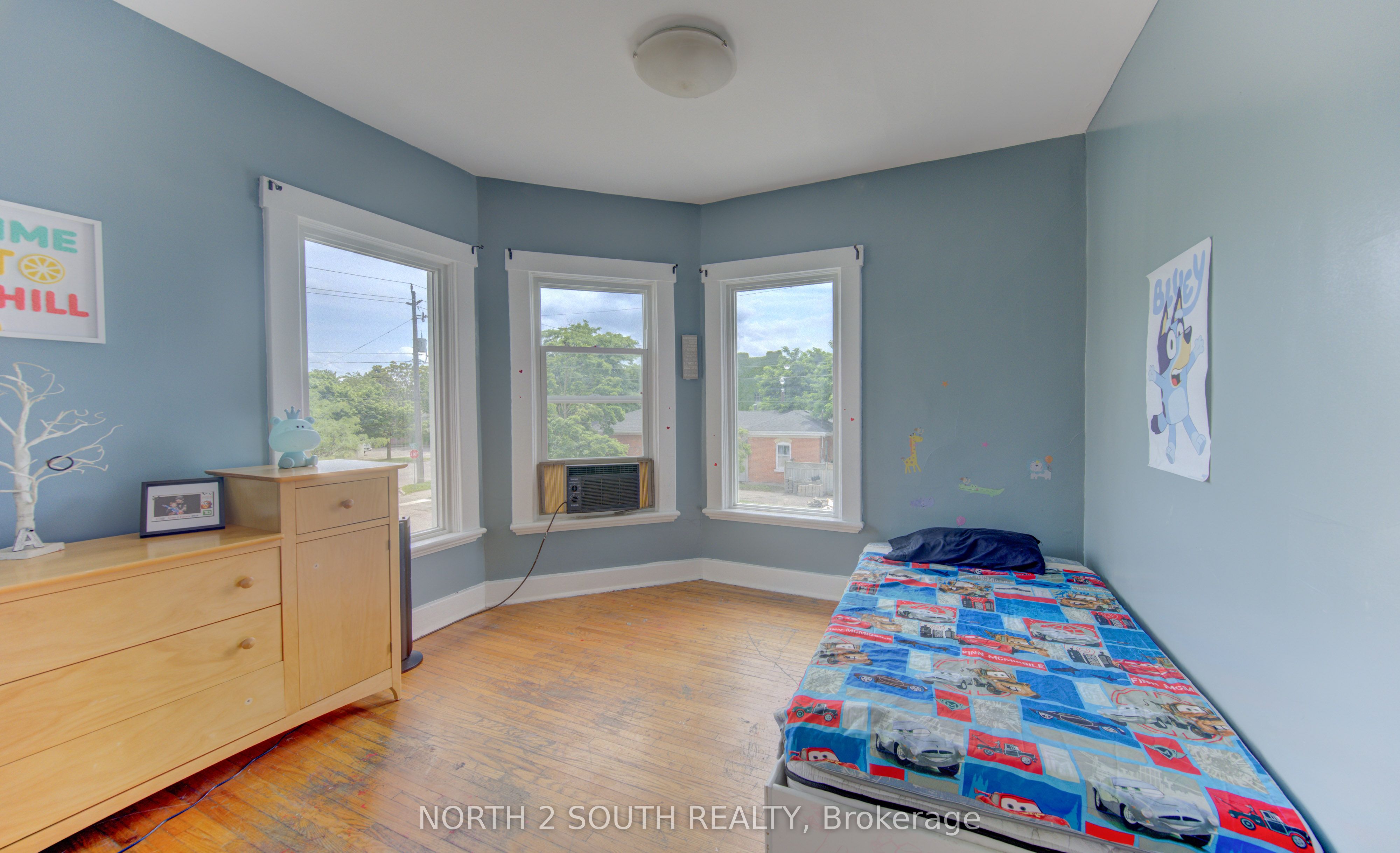 5 Fleet Street, Brantford, Brantford ON N3T 3S8