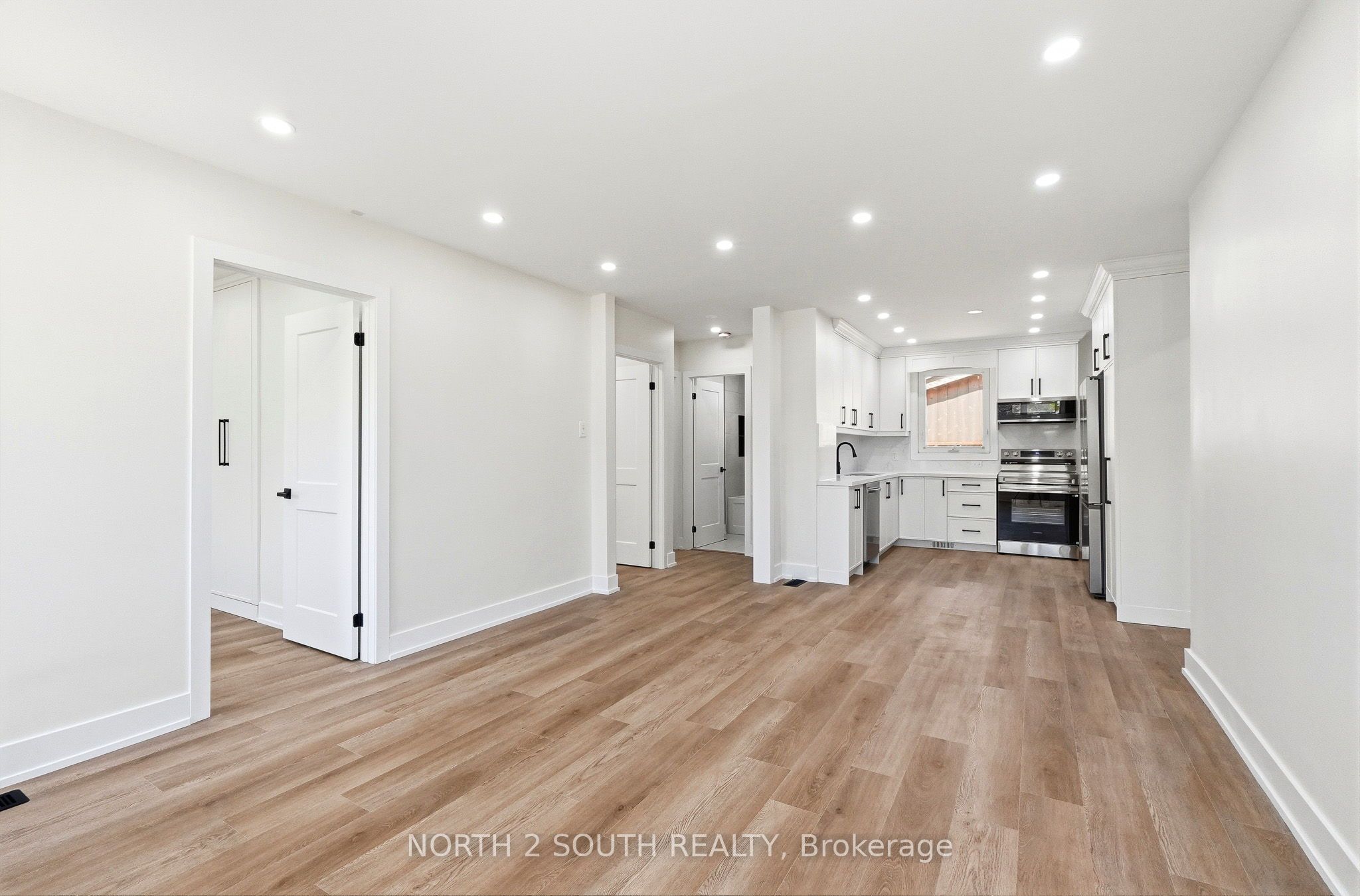 63 Chester Road, Hamilton, Hamilton ON L8E 1Y1