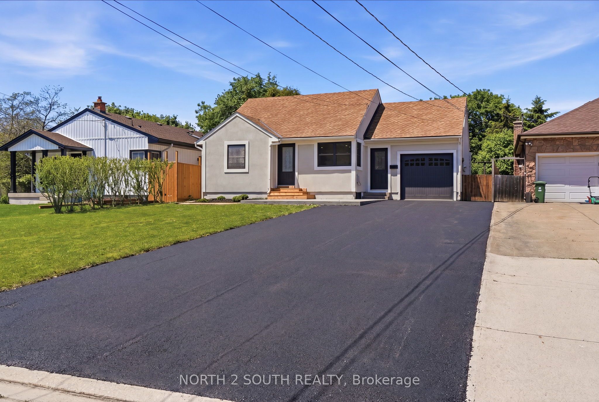 63 Chester Road, Hamilton, Hamilton ON L8E 1Y1