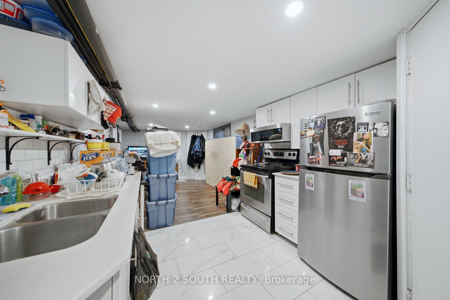 880 Dundas Street E, London East, Middlesex ON N5W 3A1