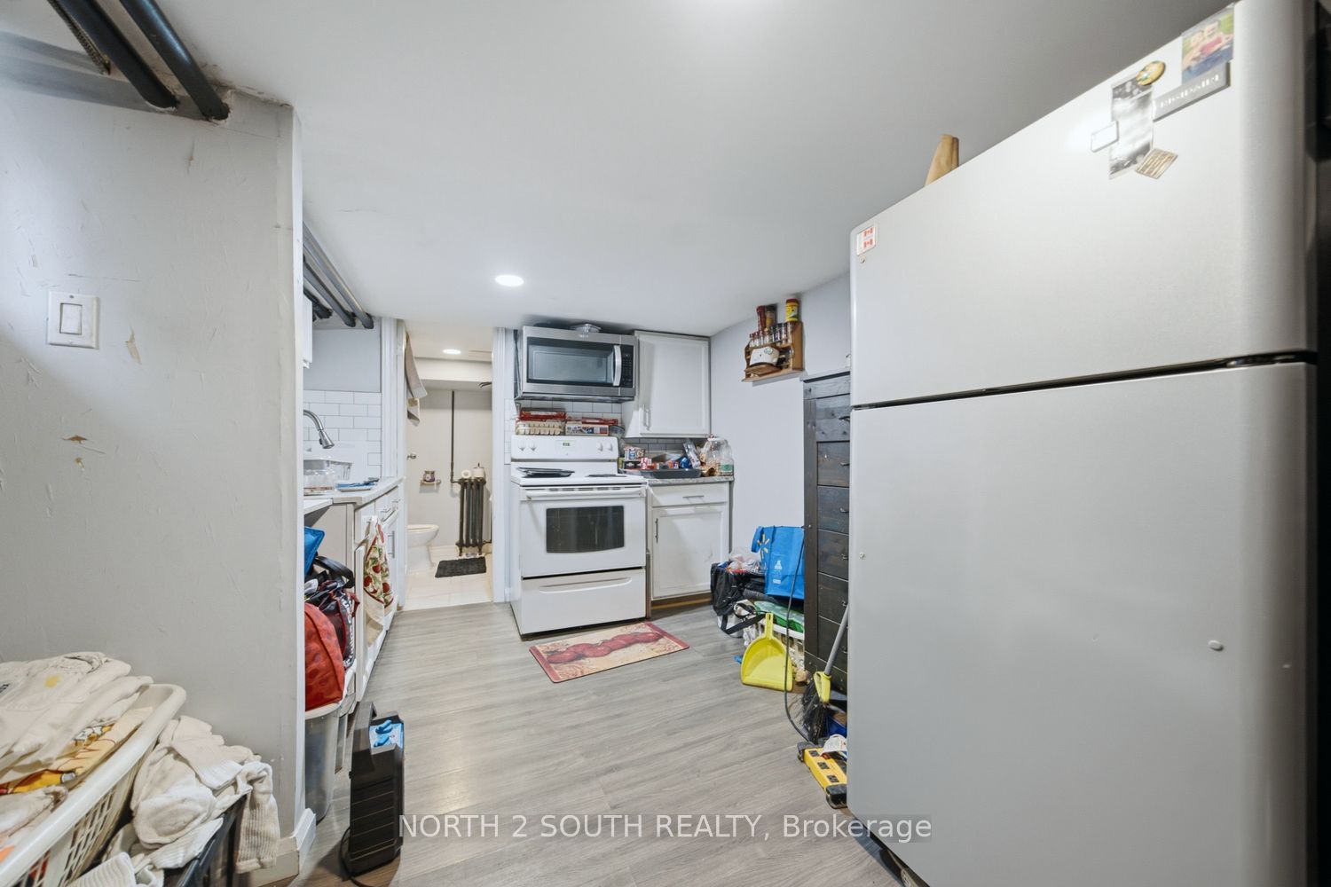 880 Dundas Street E, London East, Middlesex ON N5W 3A1