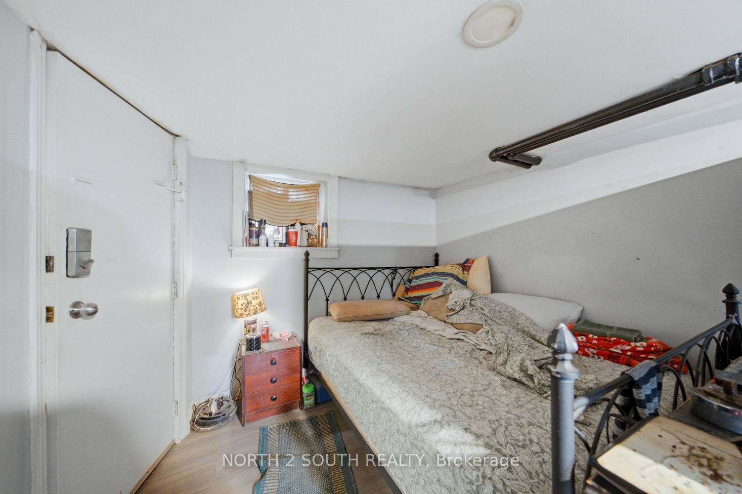 880 Dundas Street E, London East, Middlesex ON N5W 3A1