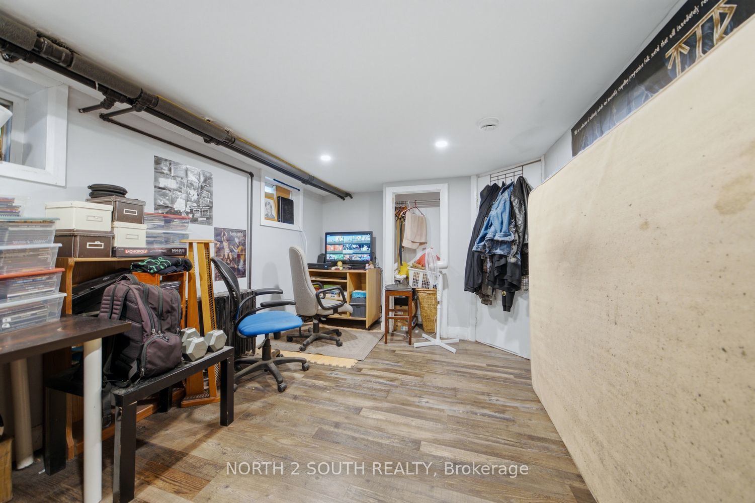 880 Dundas Street E, London East, Middlesex ON N5W 3A1